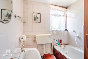 Photo 11- click for photo gallery